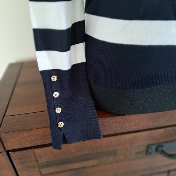 Nautica Jeans Striped Sweater Women's XS Navy Blue White Stripe Lightweight Knit - Picture 10 of 13